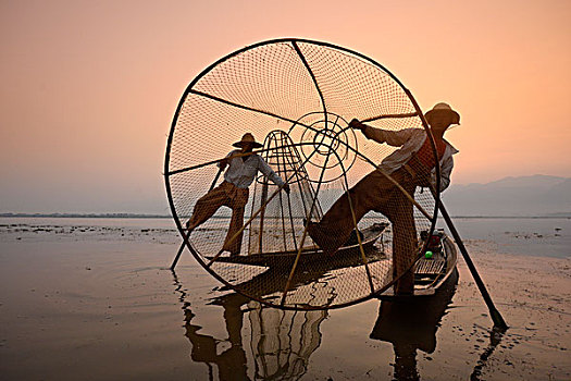 dự đoán xổ số 24 giờ